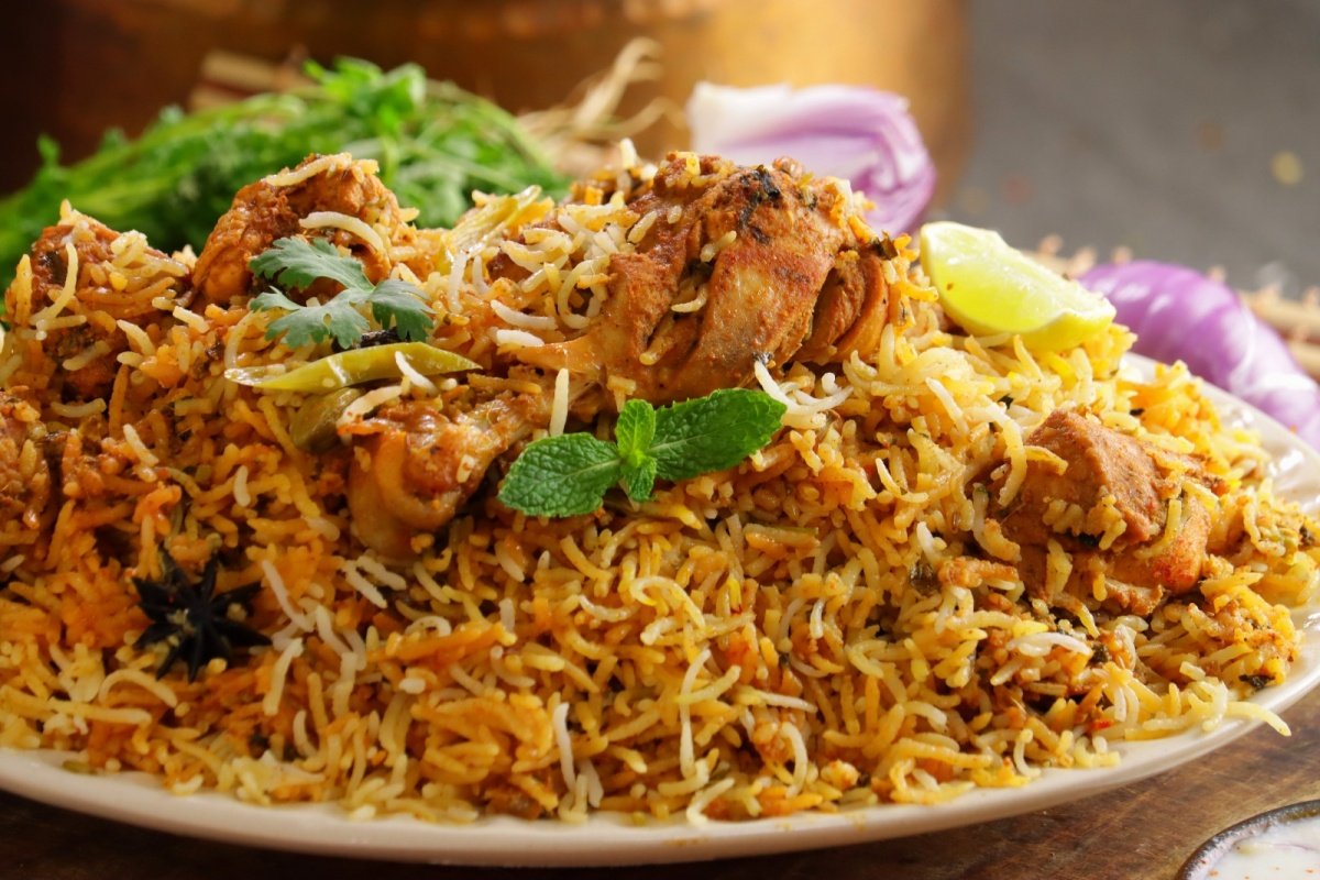 Hyderabad Chicken Dum Biryani